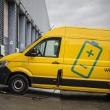 La Poste et la coopérative fenaco prévoient de créer un réseau de 150 sites de recharge rapide pour véhicules électriques (archives).